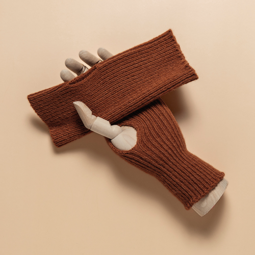 THSG1118: Rust Brown: Ribbed Fingerless Gloves