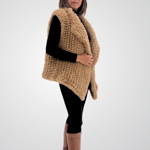 THSP1060: Camel: Plush Faux Fur Vest 