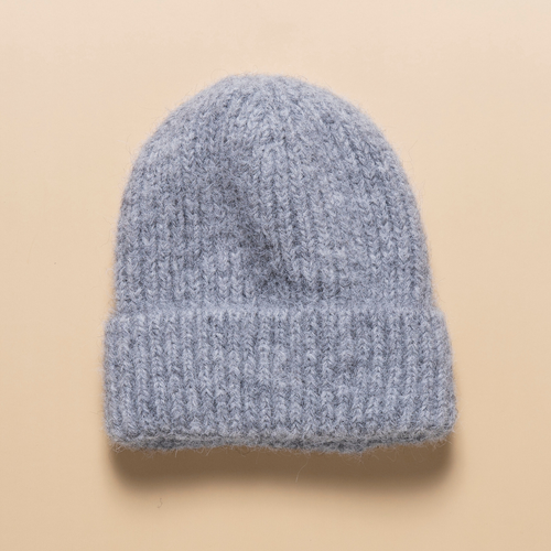 THSBE1024: Grey: Ribbed Knit Beanie