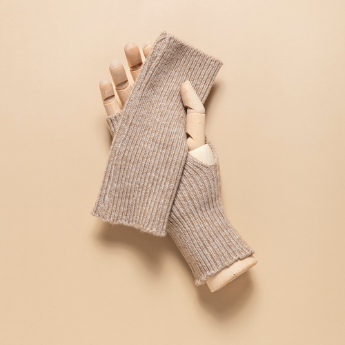 THSG1122: Oat: Ribbed Fingerless Gloves